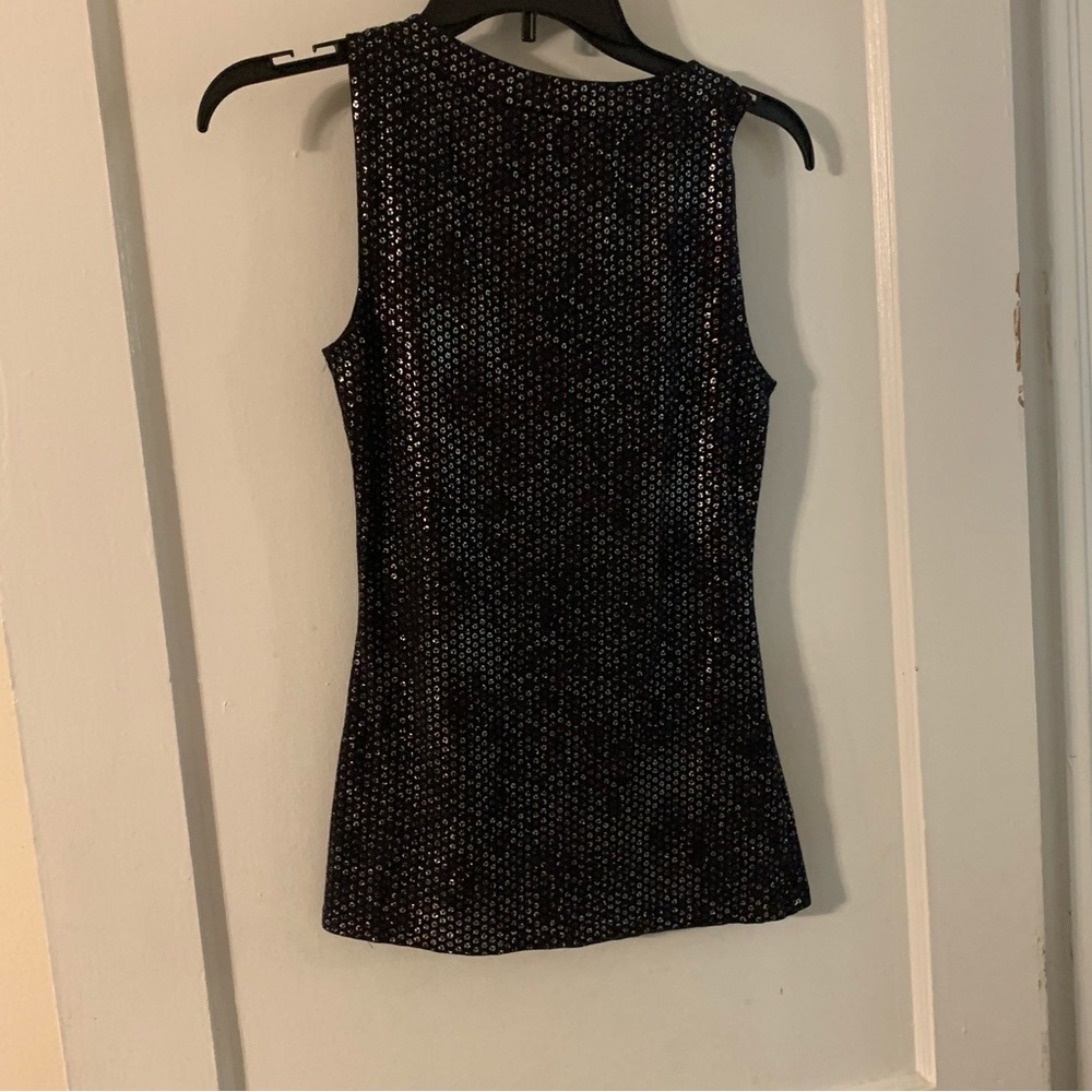 Express Sequin Pattern Tank Top - Picture 2 of 3